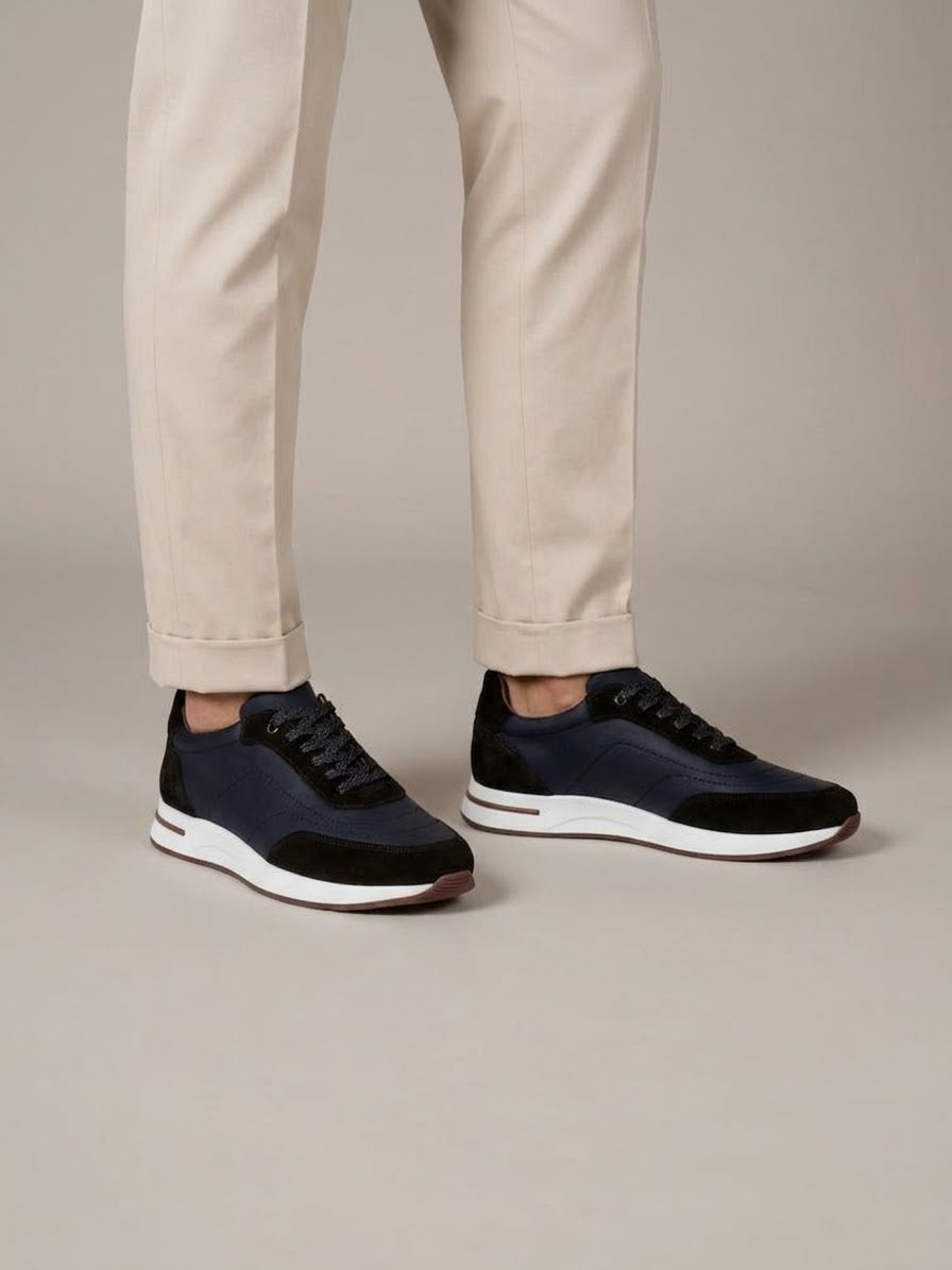 Week End Walk Sneaker