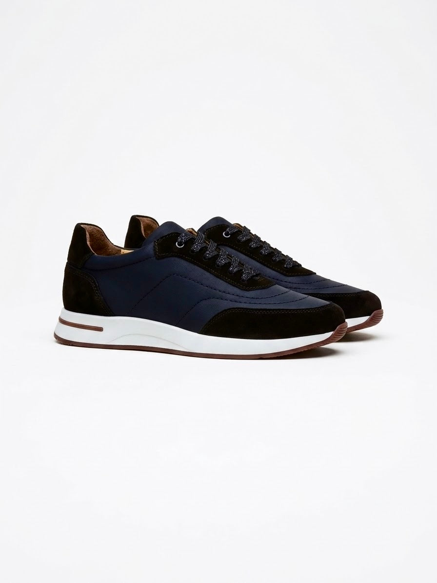 Week End Walk Sneaker