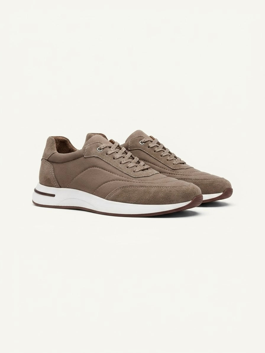 Week End Walk Sneaker